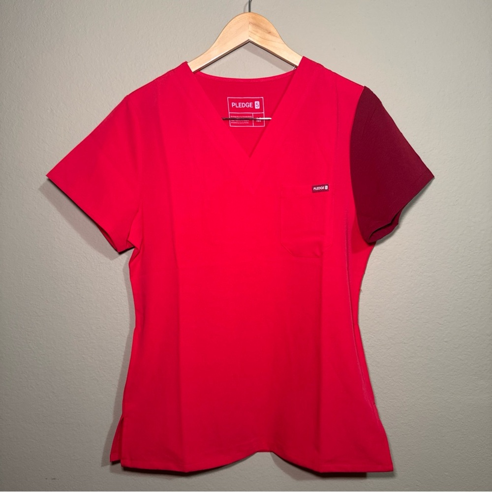 NWT Pledge 5 Red Burgundy V Neck Scrub Nurse Medical Top Shirt - Med - Lot Of 2